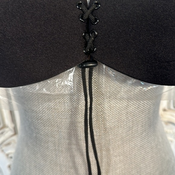 No Straps Pastie with Lace Up Push Up Black Backless Bra - Picture 3 of 6